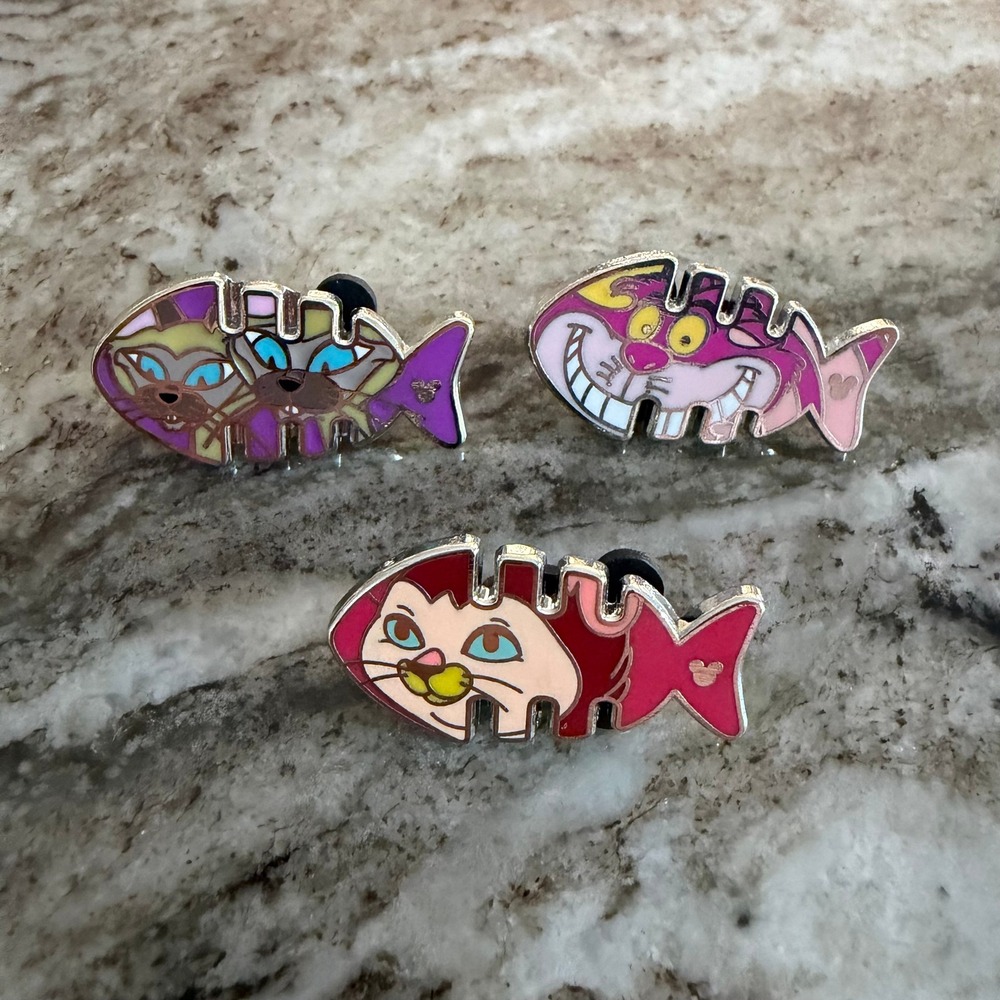 Disney Hidden Mickey Cat Fish Bones Pin Lot 3 Cheshire Cat Si Am Figaro